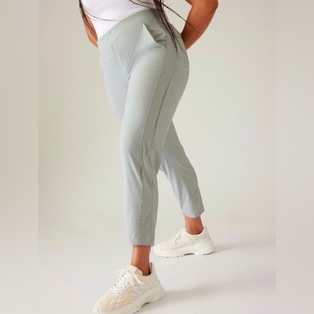 Athleta Brooklyn Textured Ankle Pant